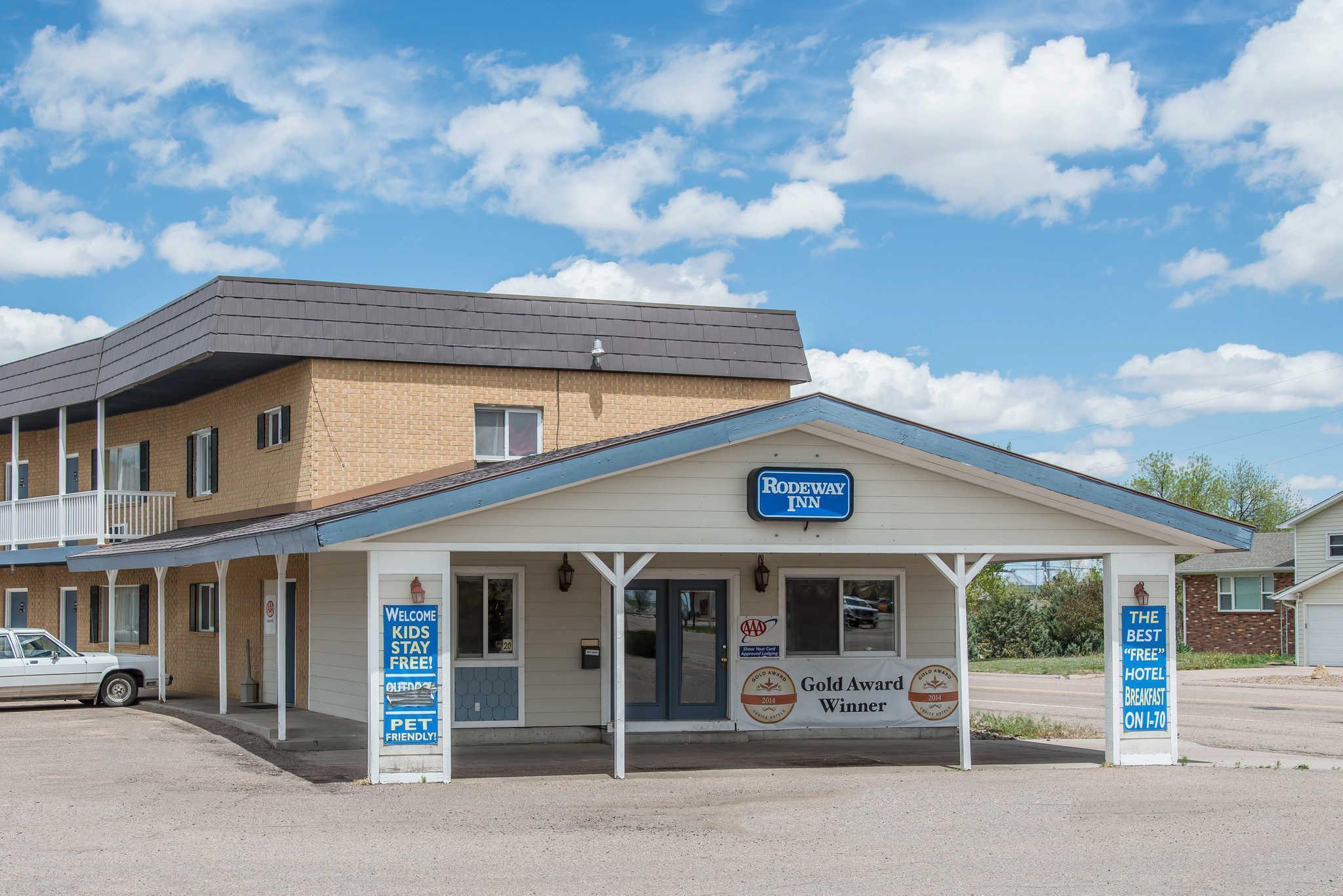 Travelodge By Wyndham Stratton Экстерьер фото